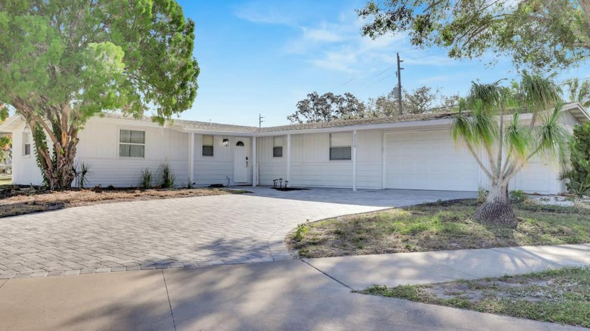 Sarasota Home With Outdoor Oasis Eksteriør bilde